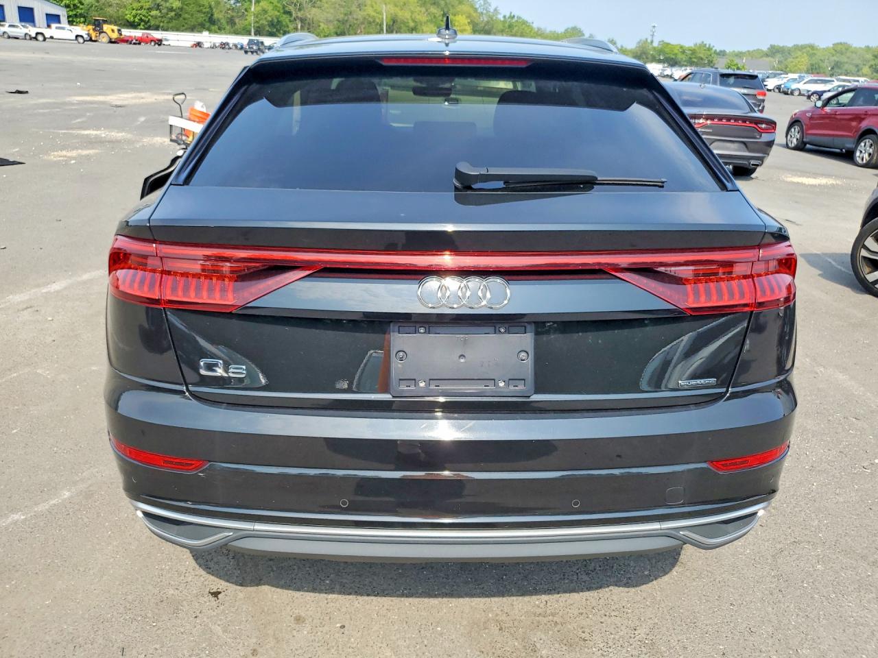 WA1BVBF13ND028973 · 2022 AUDI Q8 · 6/13