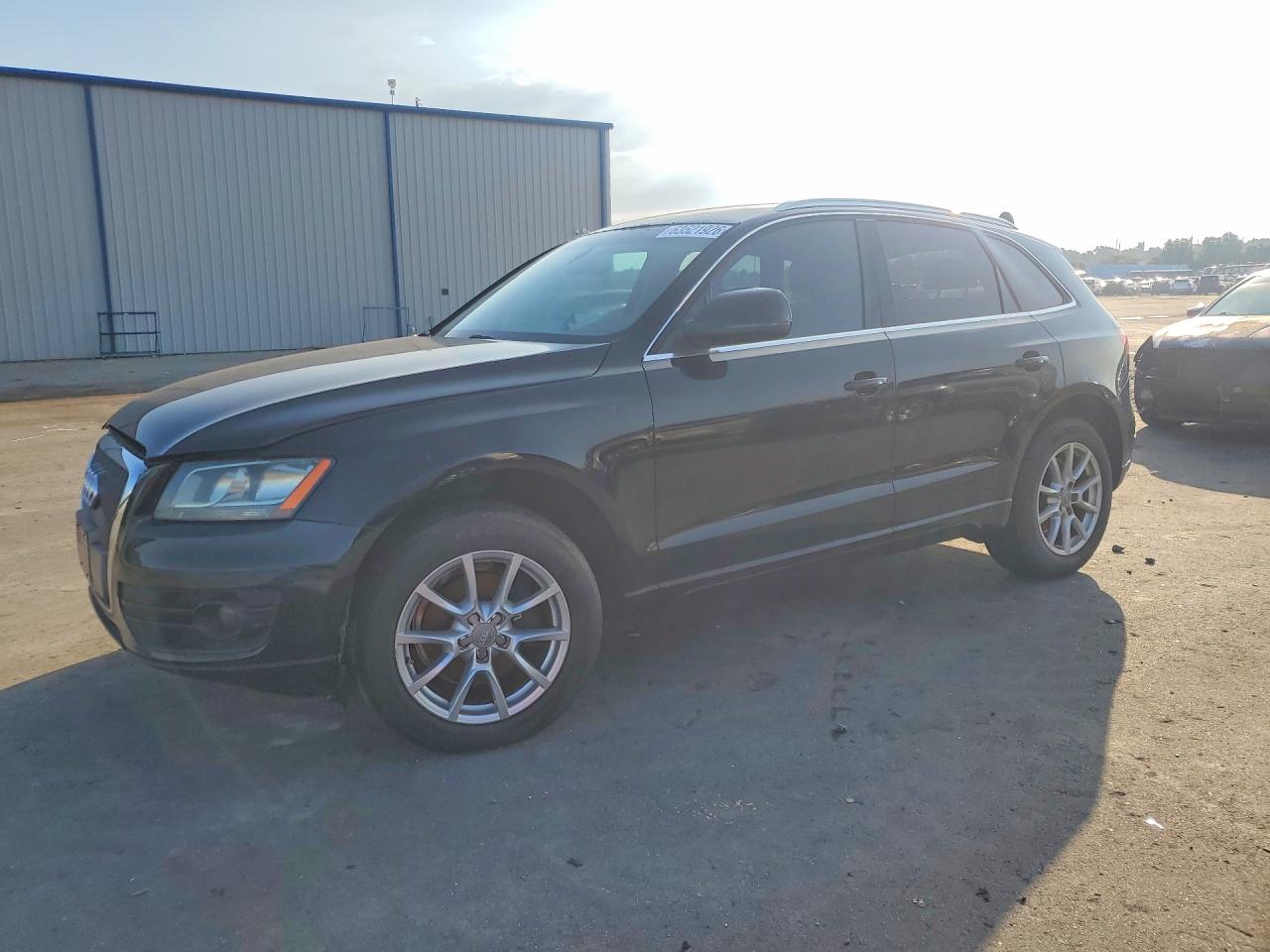 WA1CFAFP3CA008883 · 2012 AUDI Q5