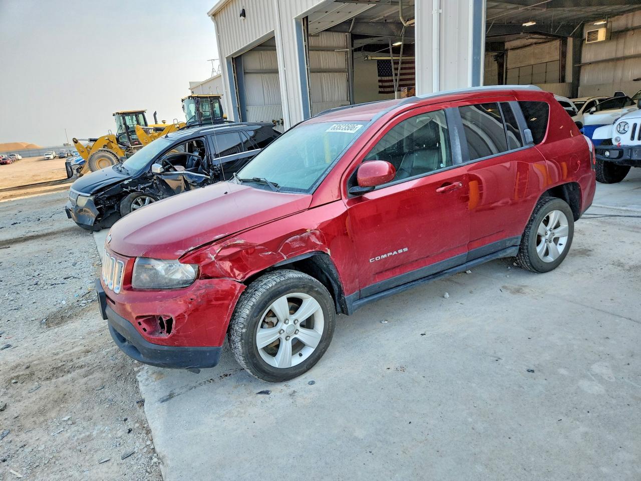 1C4NJDEB3GD662372 · 2016 JEEP COMPASS