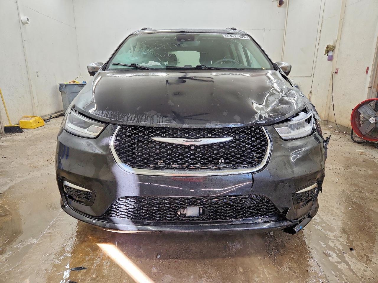 2C4RC1GG1NR152762 · 2022 CHRYSLER PACIFICA · 5/13