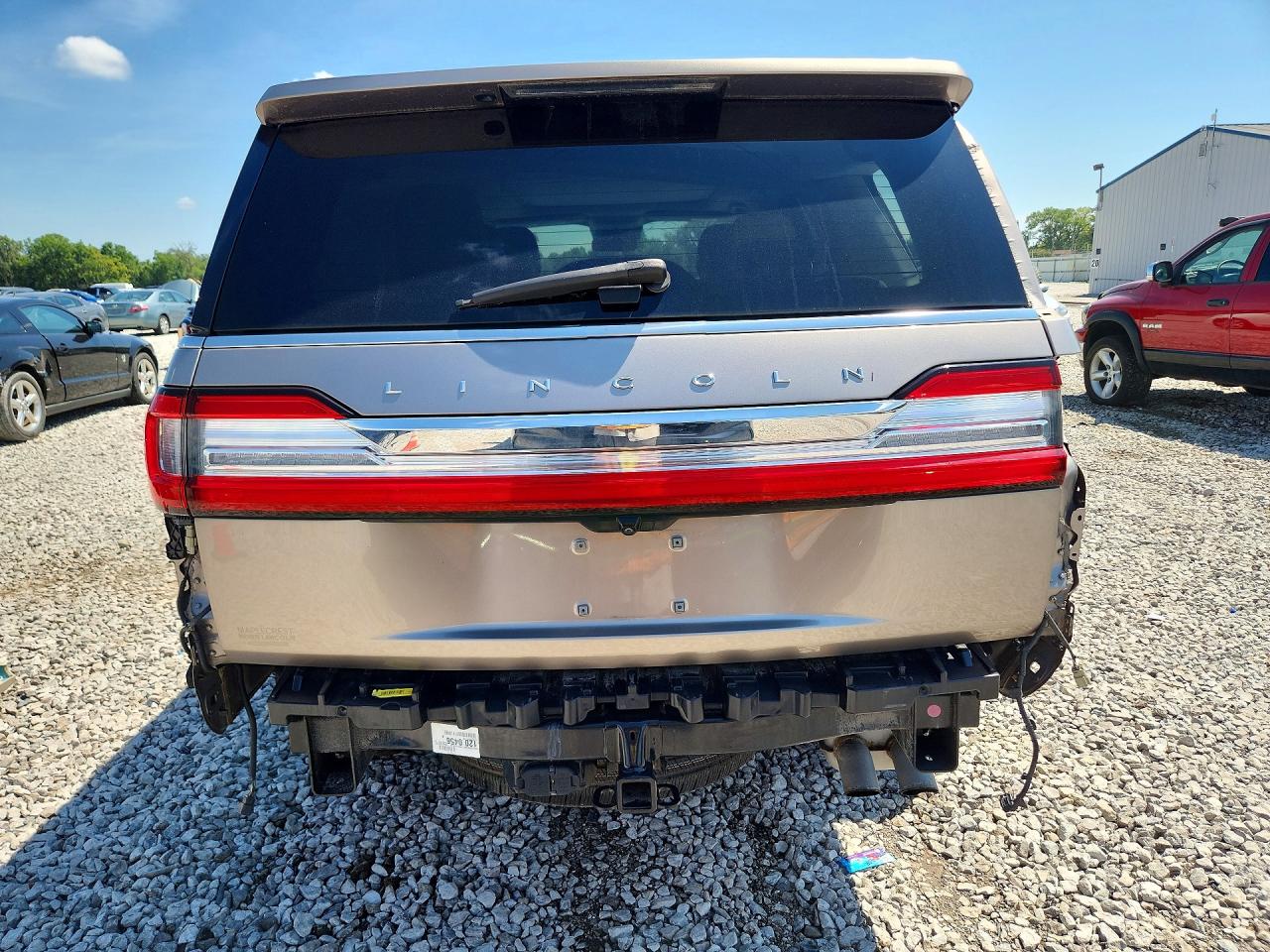 5LMJJ2LT6JEL10489 · 2018 LINCOLN NAVIGATOR · 6/13