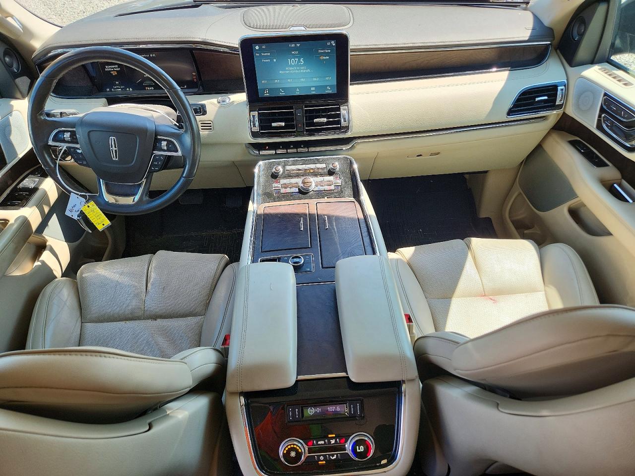 5LMJJ2LT6JEL10489 · 2018 LINCOLN NAVIGATOR · 8/13
