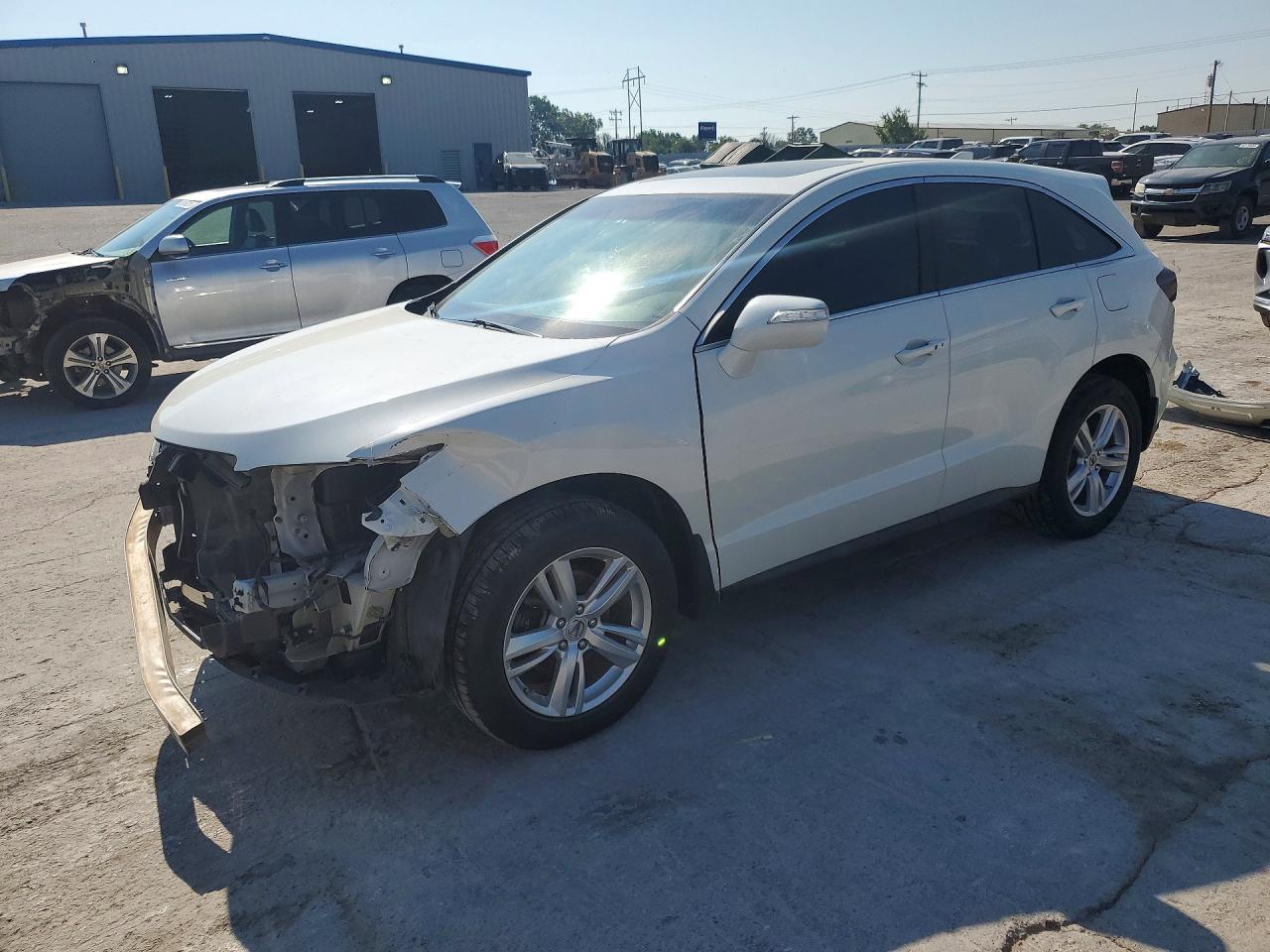 5J8TB3H31FL008530 · 2015 ACURA RDX