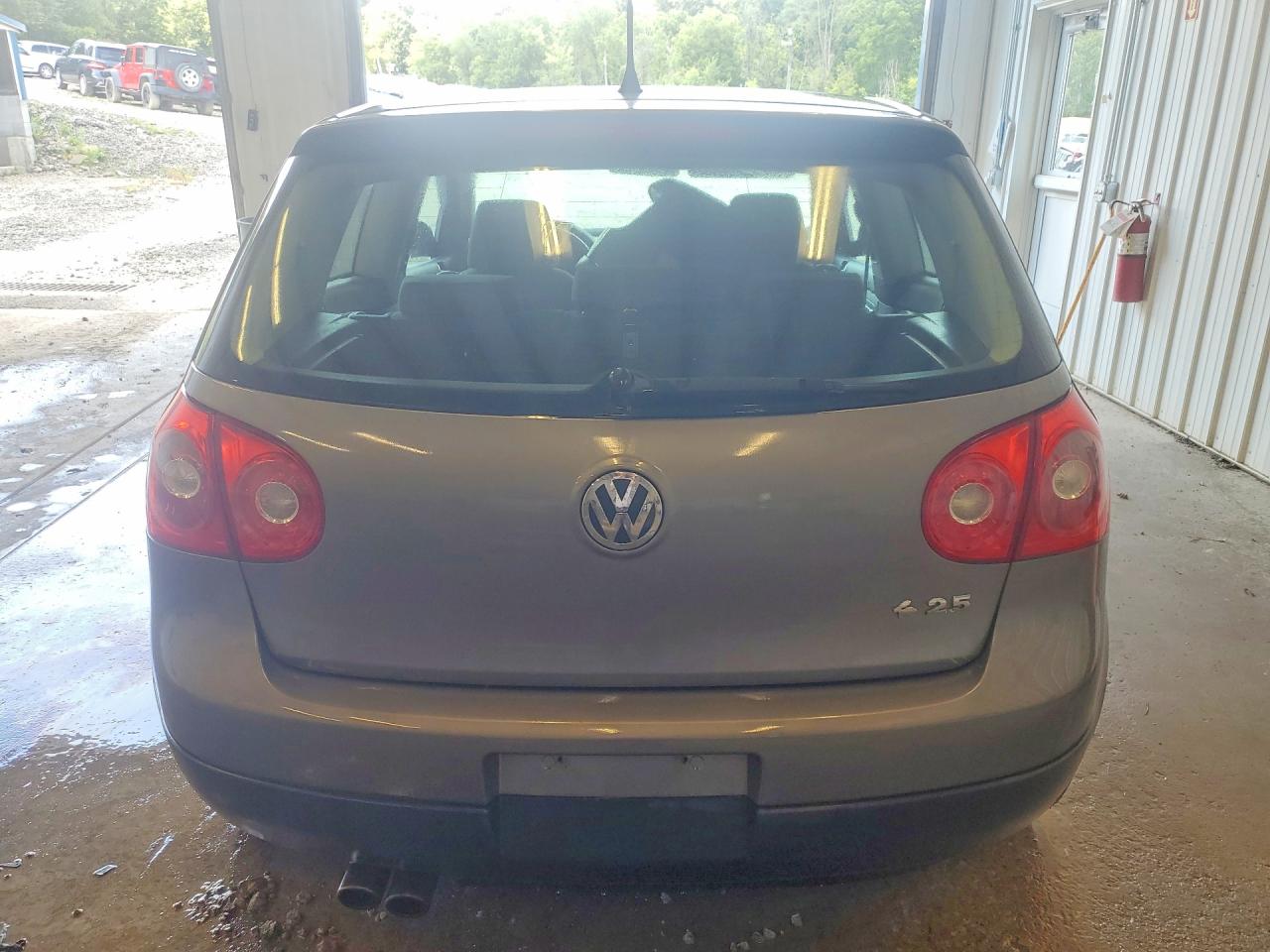 WVWBA71K09W121927 · 2009 VOLKSWAGEN RABBIT · 6/13