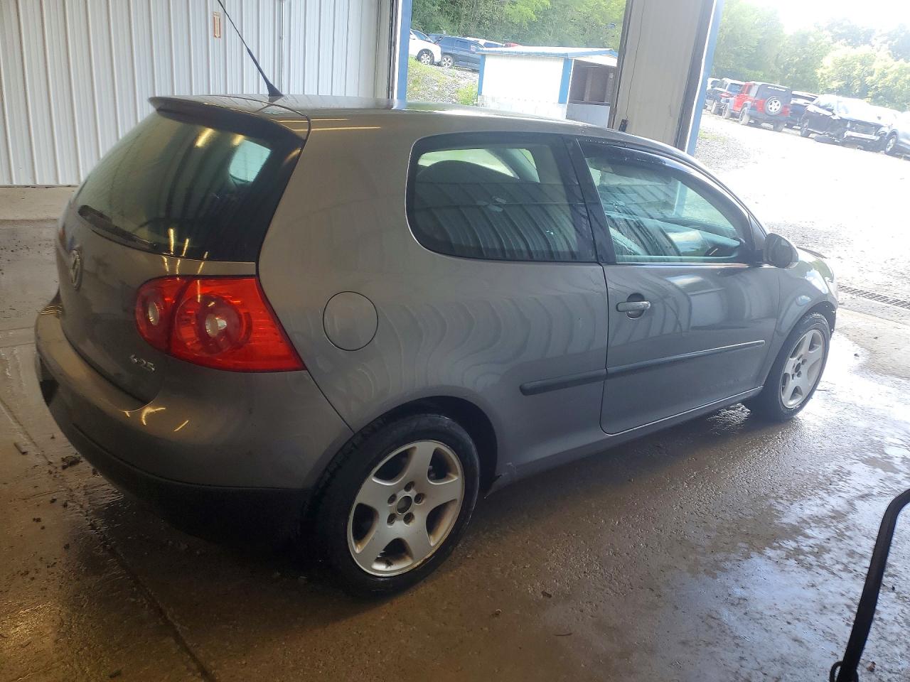 WVWBA71K09W121927 · 2009 VOLKSWAGEN RABBIT · 3/13