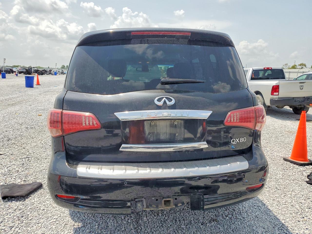JN8AZ2NF5G9610442 · 2016 INFINITI QX80 · 6/14