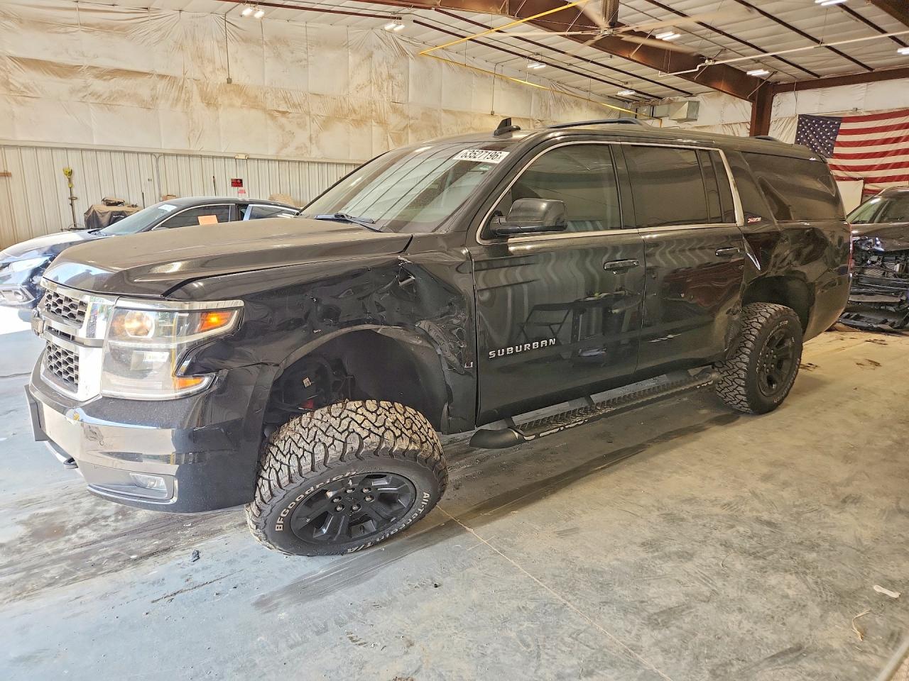 1GNSKHKC8HR260489 · 2017 CHEVROLET SUBURBAN