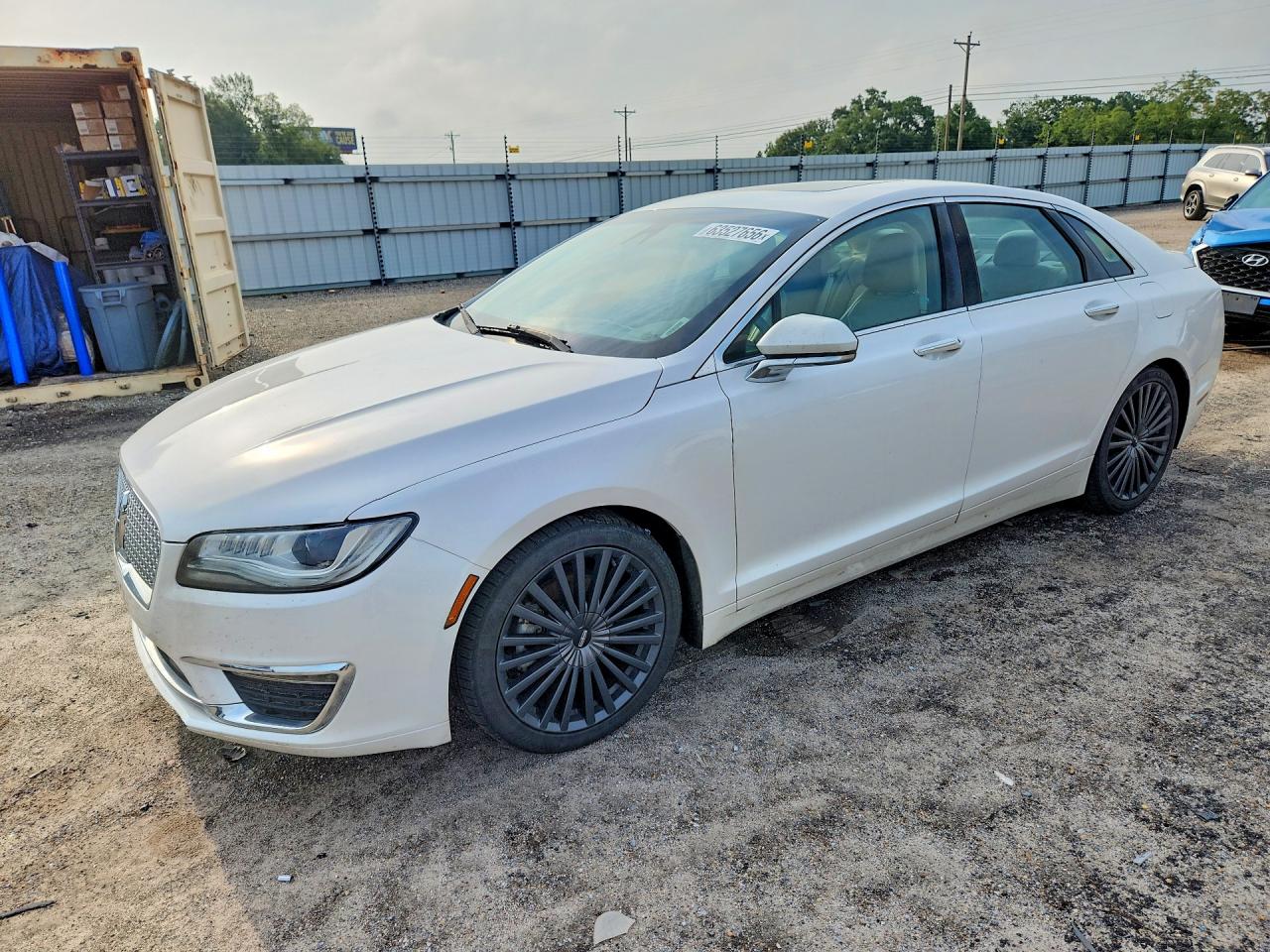 3LN6L5MU8HR662931 · 2017 LINCOLN MKZ