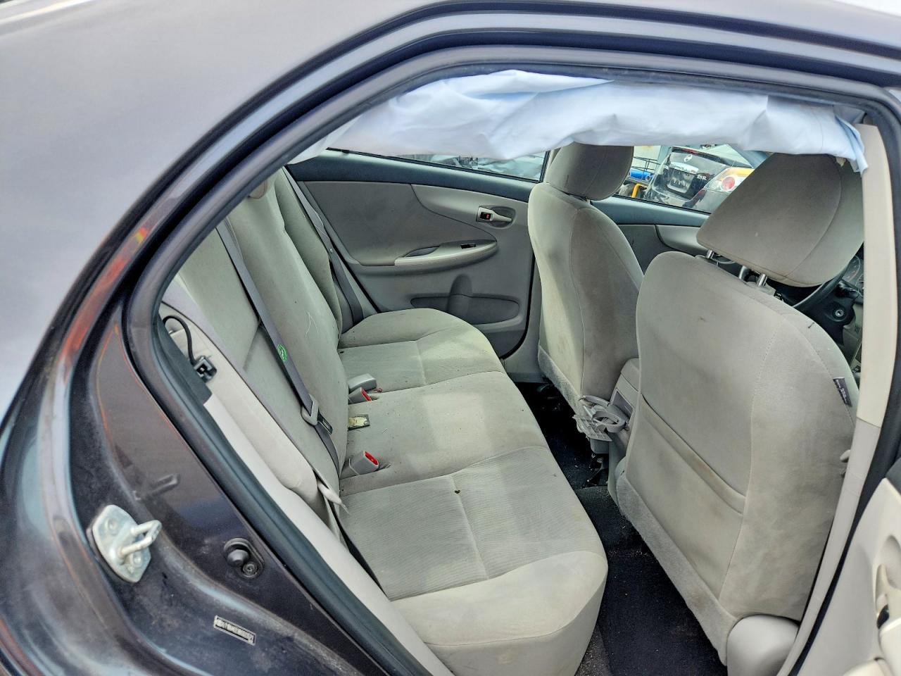 2T1BU4EE9BC623571 · 2011 TOYOTA COROLLA · 10/13