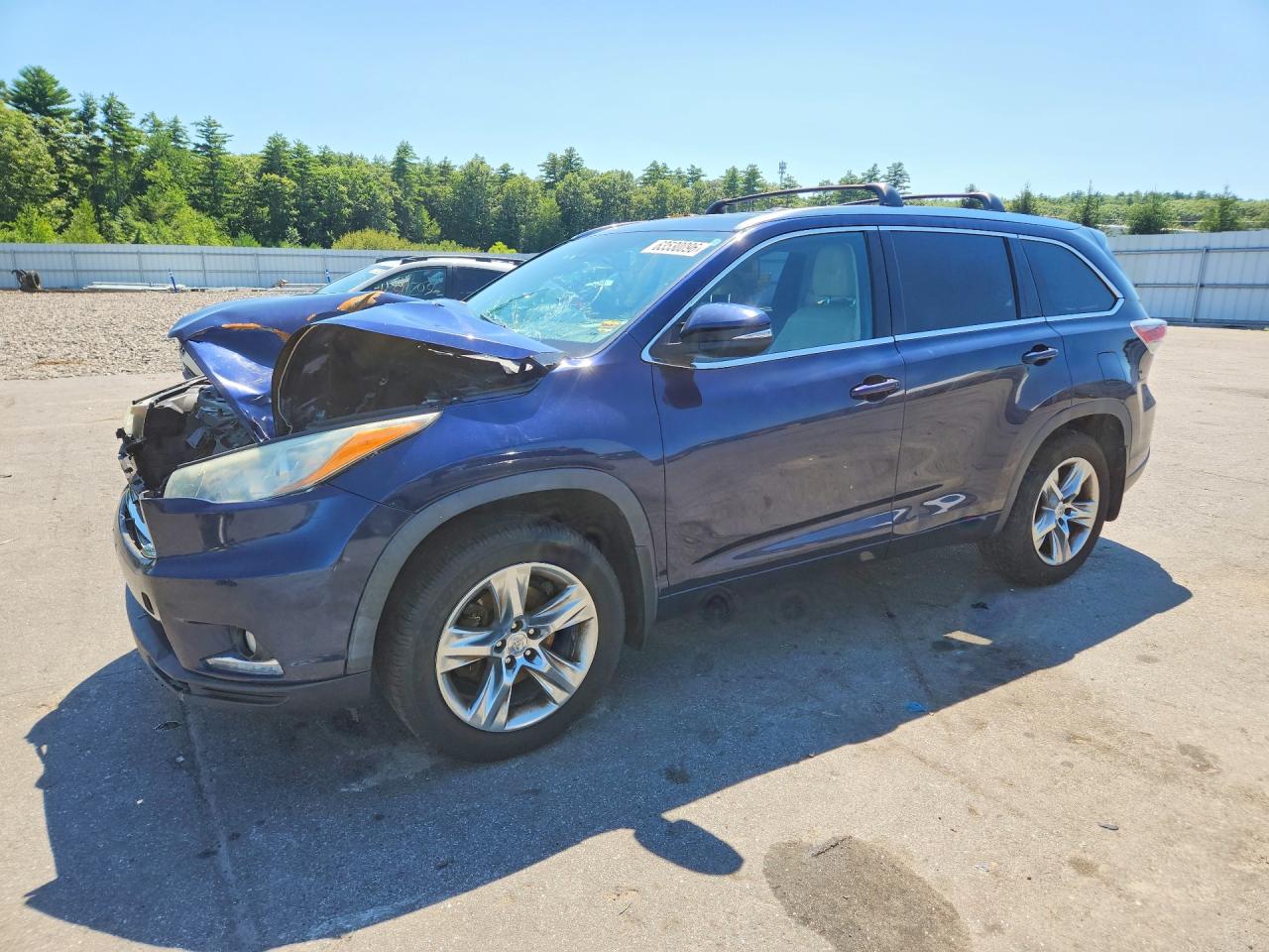 5TDDKRFH0FS146465 · 2015 TOYOTA HIGHLANDER