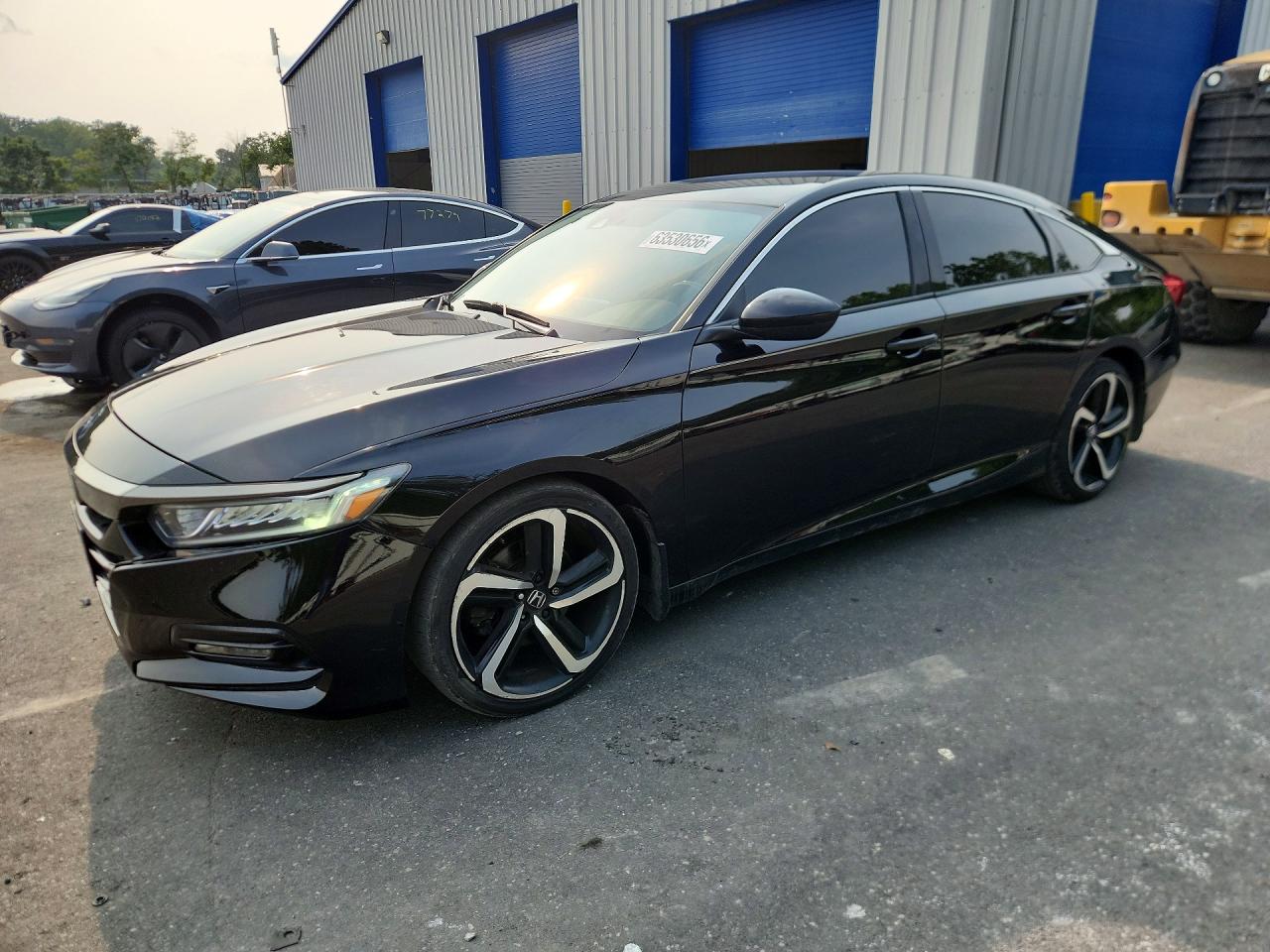 1HGCV1F38JA188835 · 2018 HONDA ACCORD