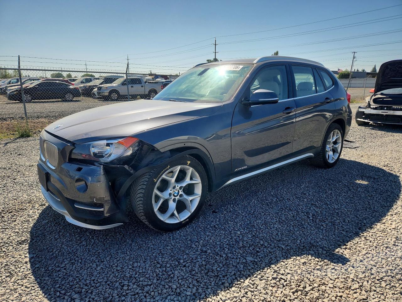 WBAVL1C56FVY31828 · 2015 BMW X1