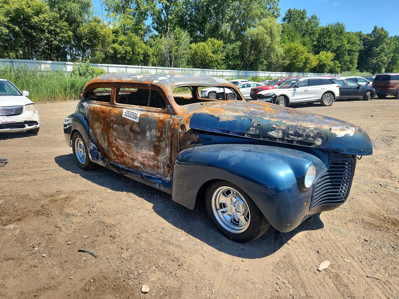 505225393 · 1941 CHEVROLET SEDAN · 4/12