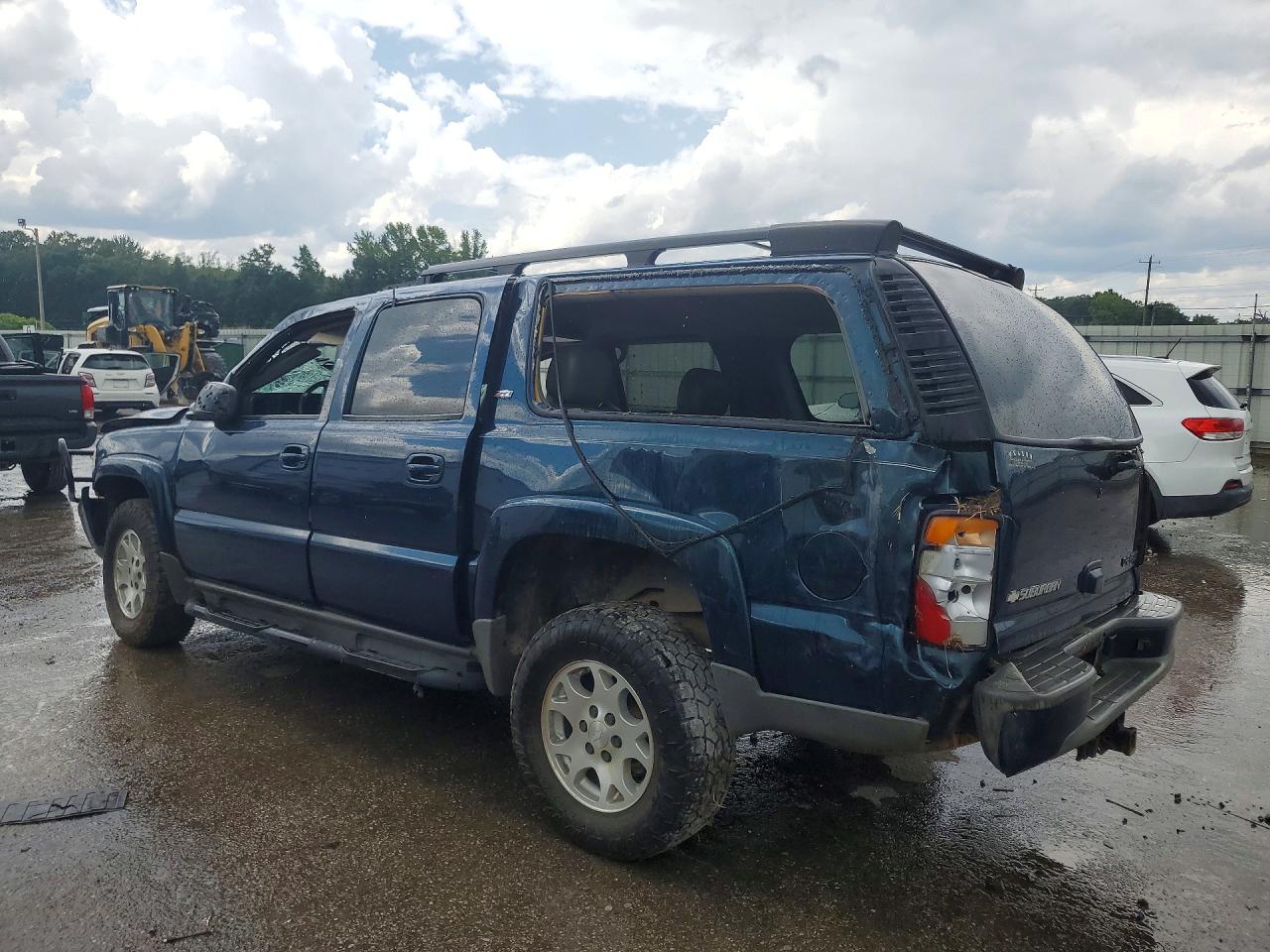 3GNFK16ZX5G177925 · 2005 CHEVROLET SUBURBAN · 2/14