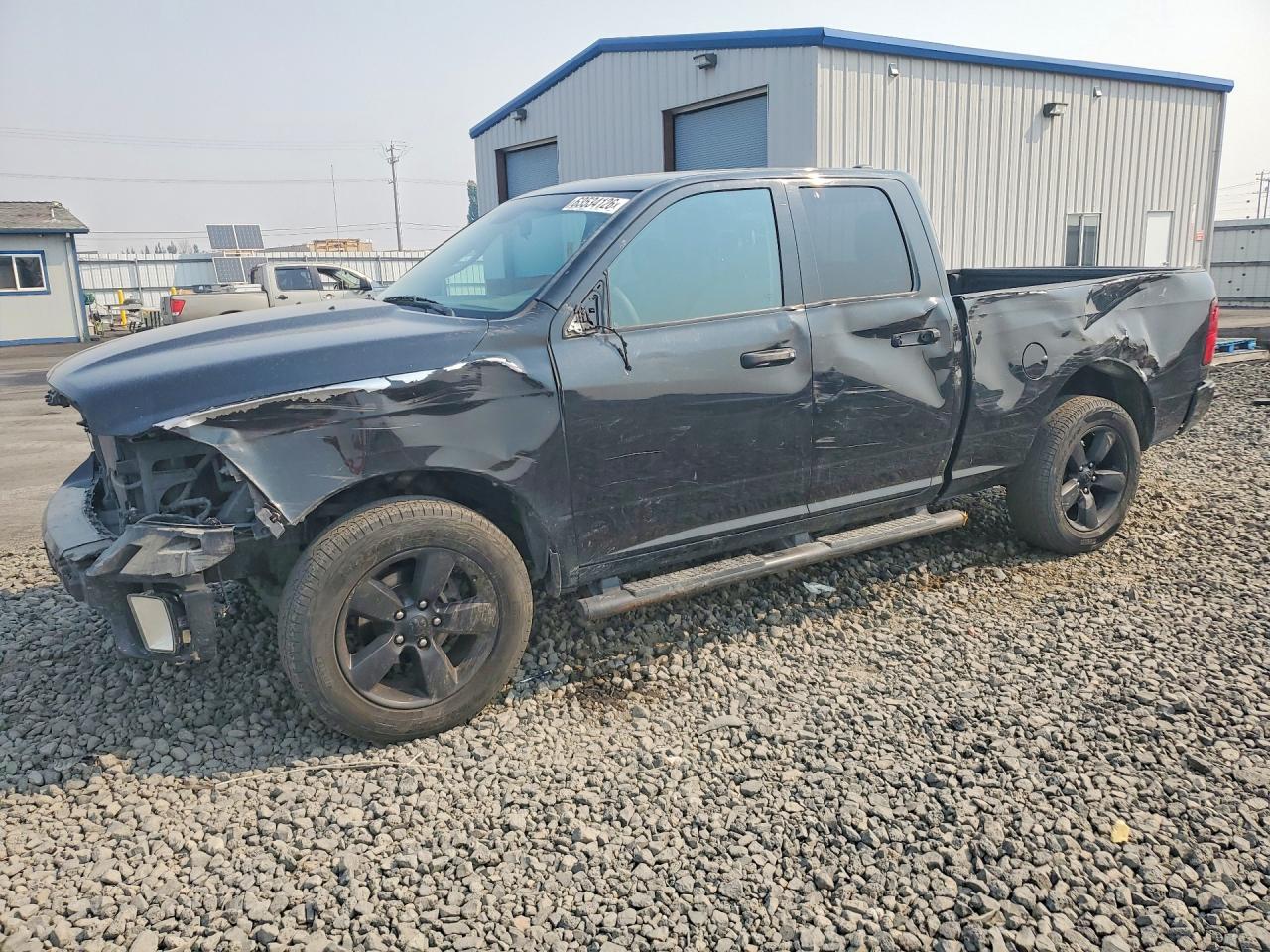 1C6RR7FT8HS693723 · 2017 RAM 1500