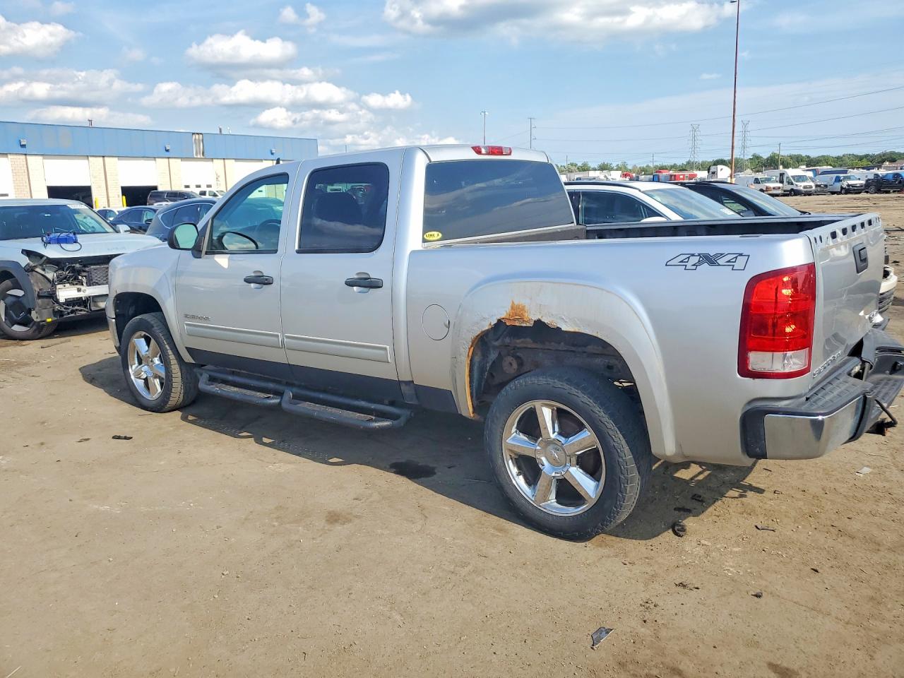 3GTP2VE74CG227803 · 2012 GMC SIERRA · 2/12