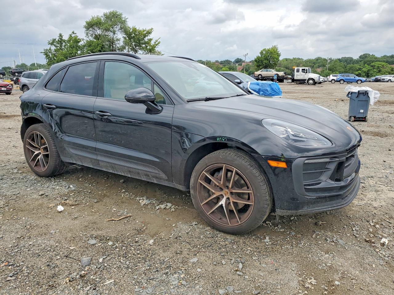 WP1AA2A56RLB02940 · 2024 PORSCHE MACAN · 4/12