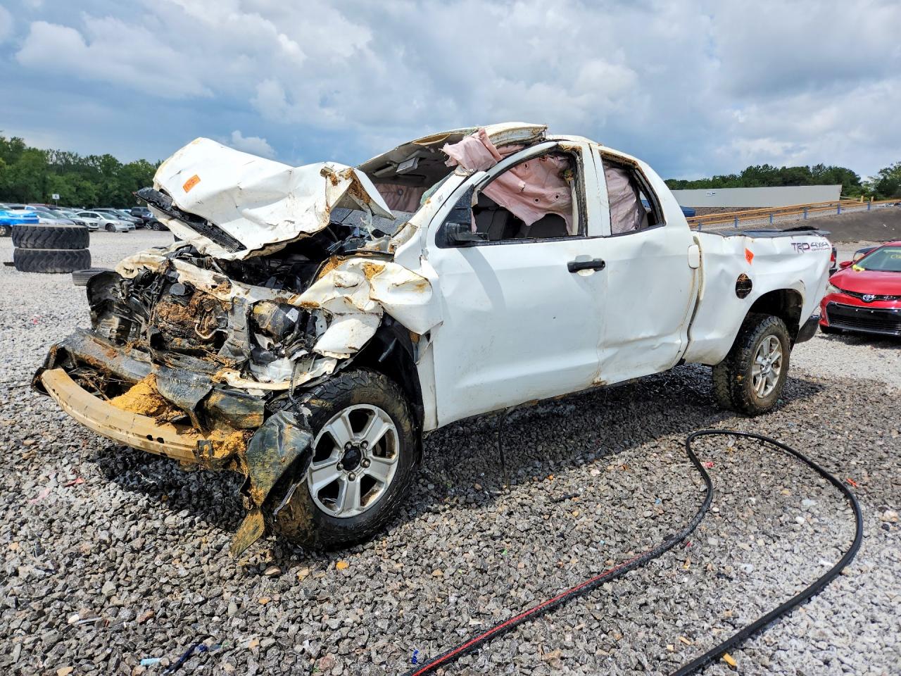 5TFUW5F12FX447989 · 2015 TOYOTA TUNDRA