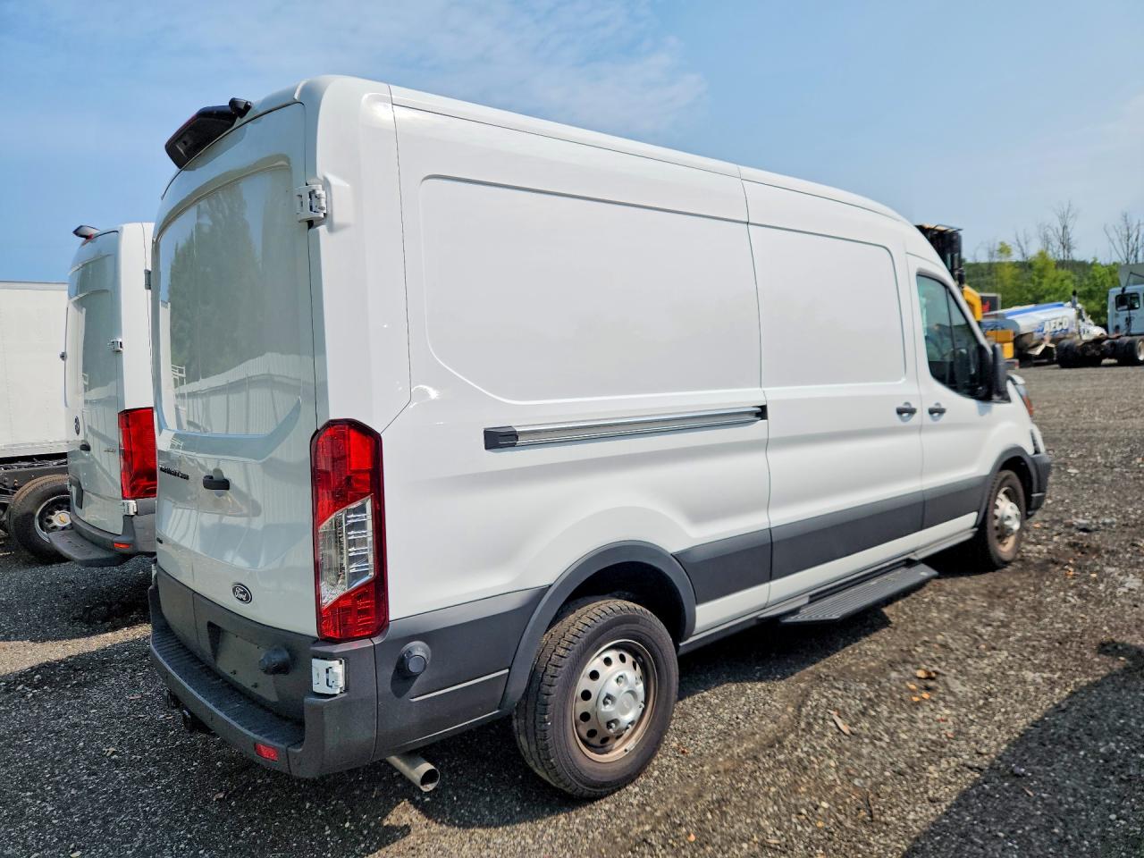 1FTBR2C85TKA08051 · 2026 FORD TRANSIT · 3/14