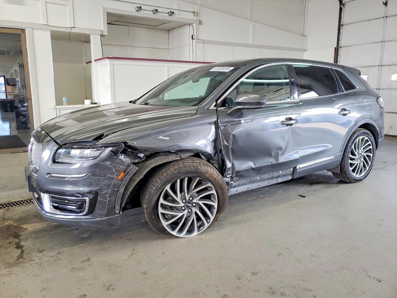 2LMPJ8L9XKBL66506 · 2019 LINCOLN NAUTILUS