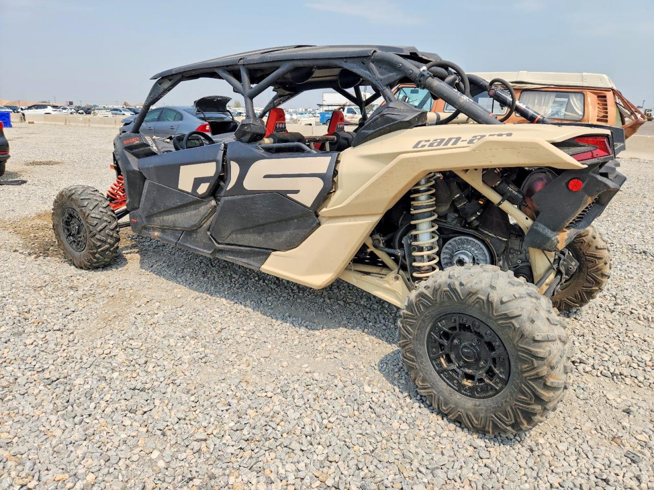 3JBVNAV25PE001379 · 2023 CAN-AM MAVERICK X3 · 4/10