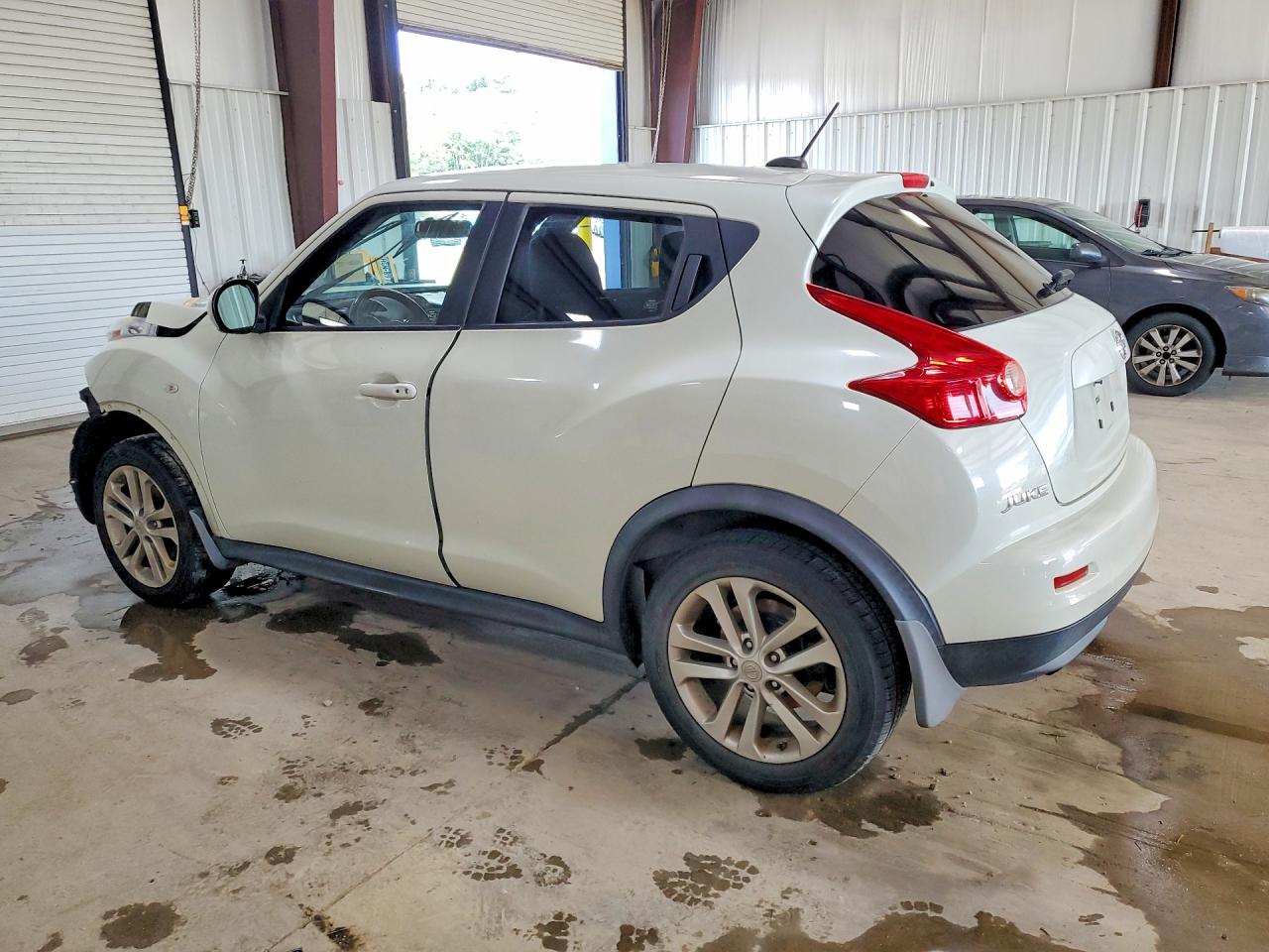 JN8AF5MV3CT125958 · 2012 NISSAN JUKE · 2/14