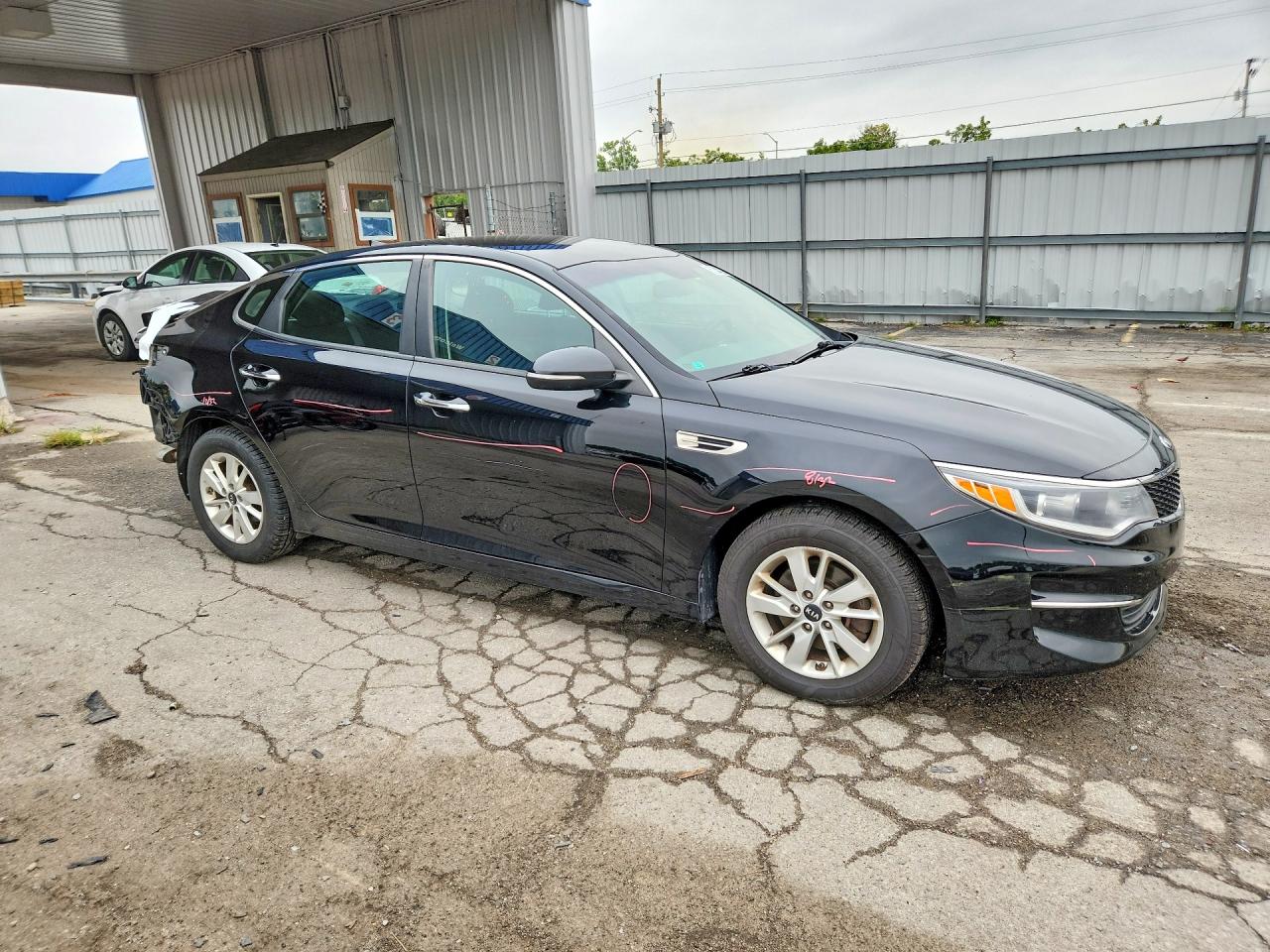 KNAGT4L38G5105995 · 2016 KIA OPTIMA · 4/12