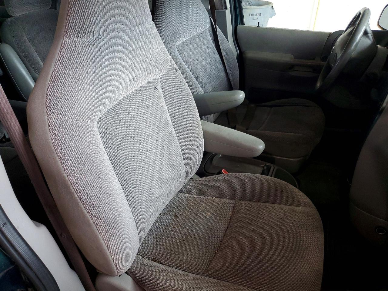 2FTZA544X1BB74396 · 2001 FORD WINDSTAR · 10/12
