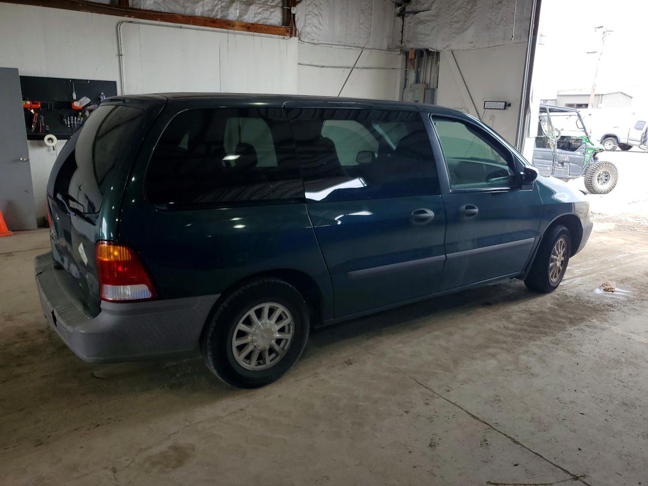 2FTZA544X1BB74396 · 2001 FORD WINDSTAR · 3/12