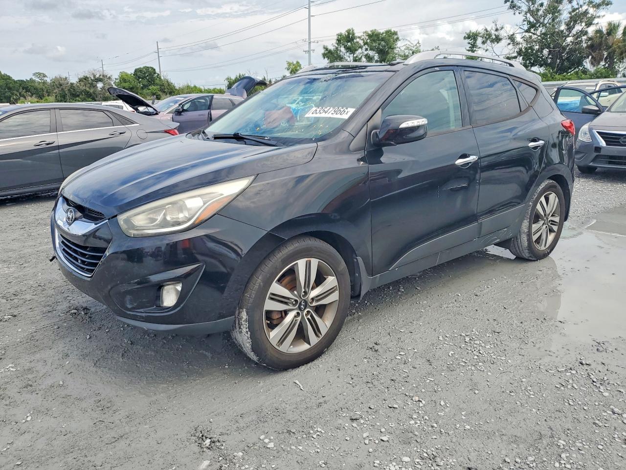 KM8JU3AG7FU952237 · 2015 HYUNDAI TUCSON