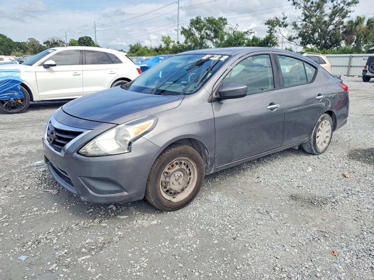 3N1CN7AP0KL844258 · 2019 NISSAN VERSA