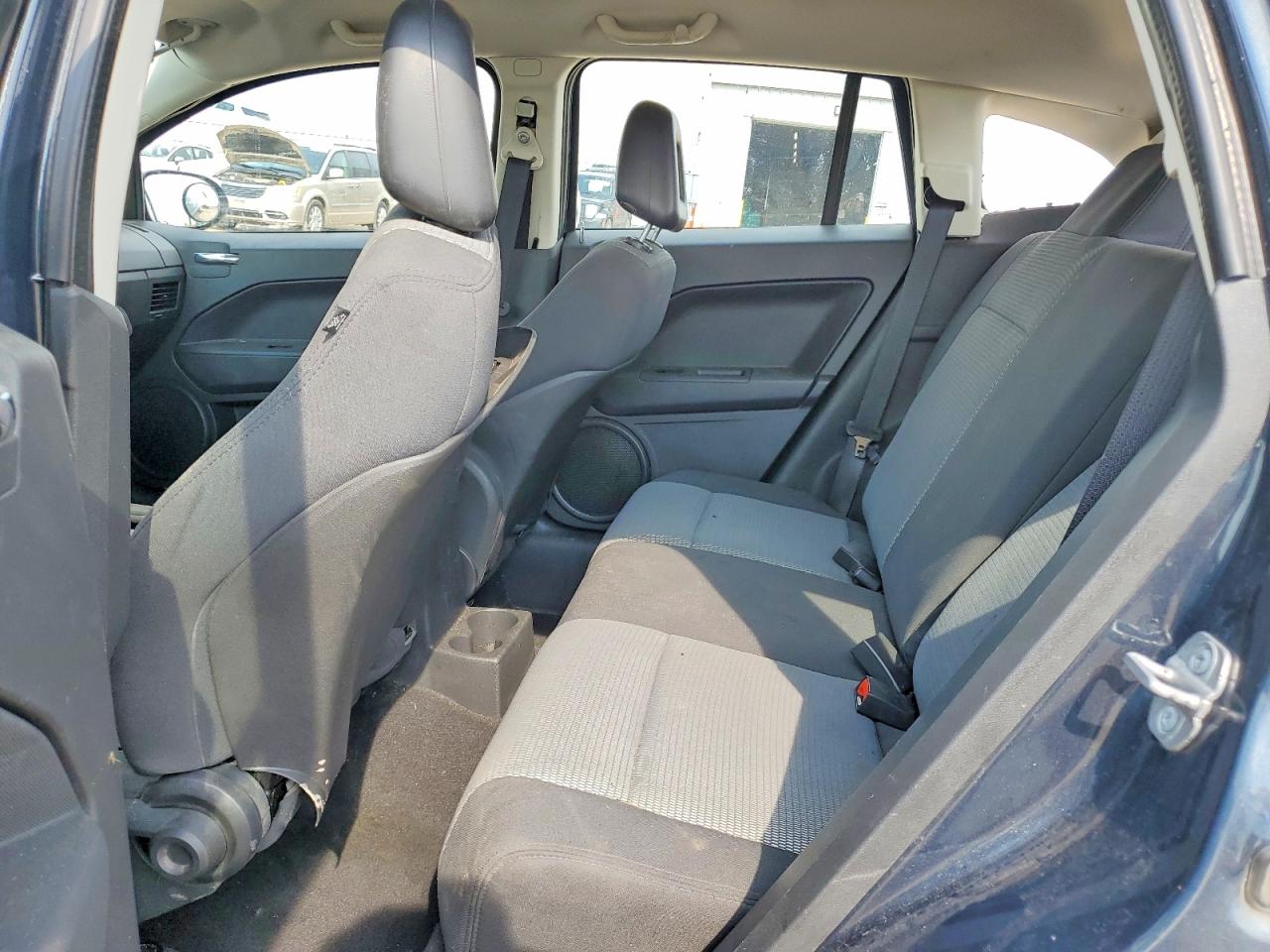 1B3HB48B28D760379 · 2008 DODGE CALIBER · 11/13