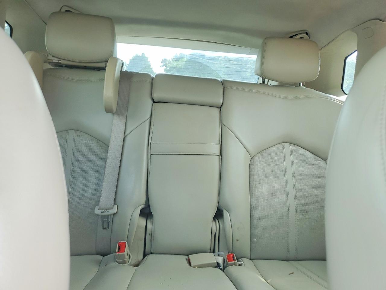 3GYFNDE36CS645989 · 2012 CADILLAC SRX · 10/13
