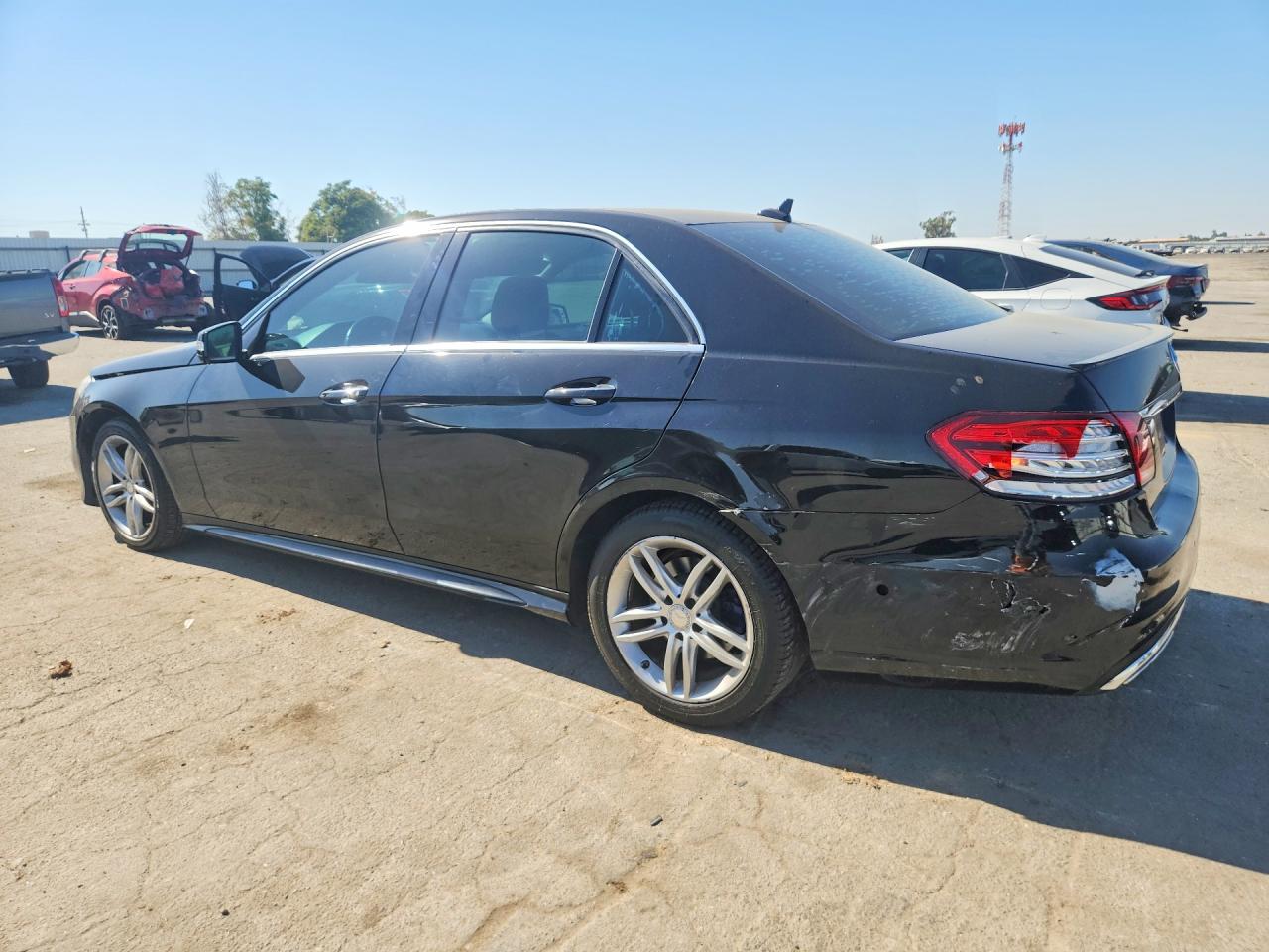 WDDHF5KB8GB279747 · 2016 MERCEDES-BENZ E · 2/12