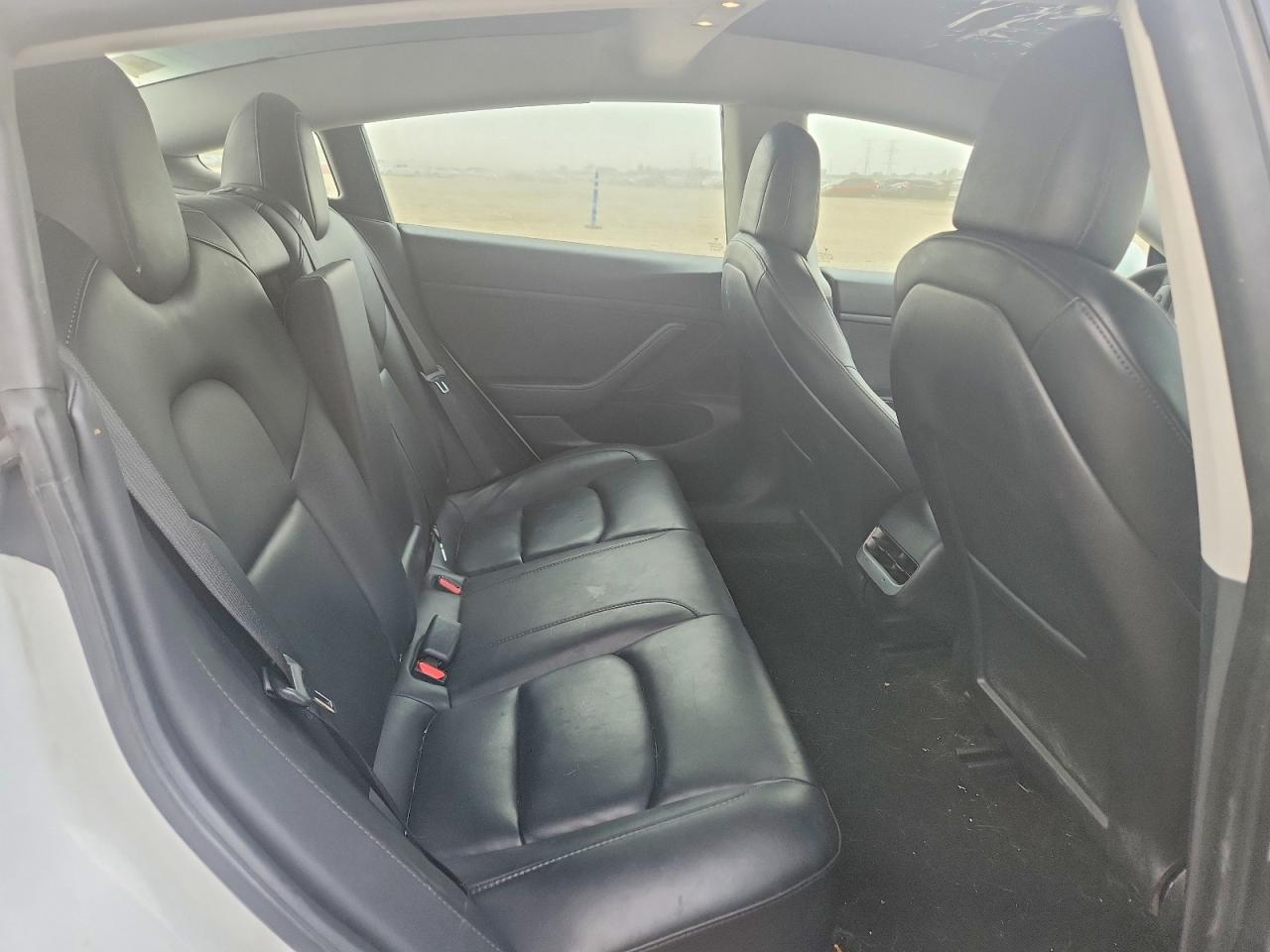 5YJ3E1EA3MF866594 · 2021 TESLA MODEL 3 · 10/12
