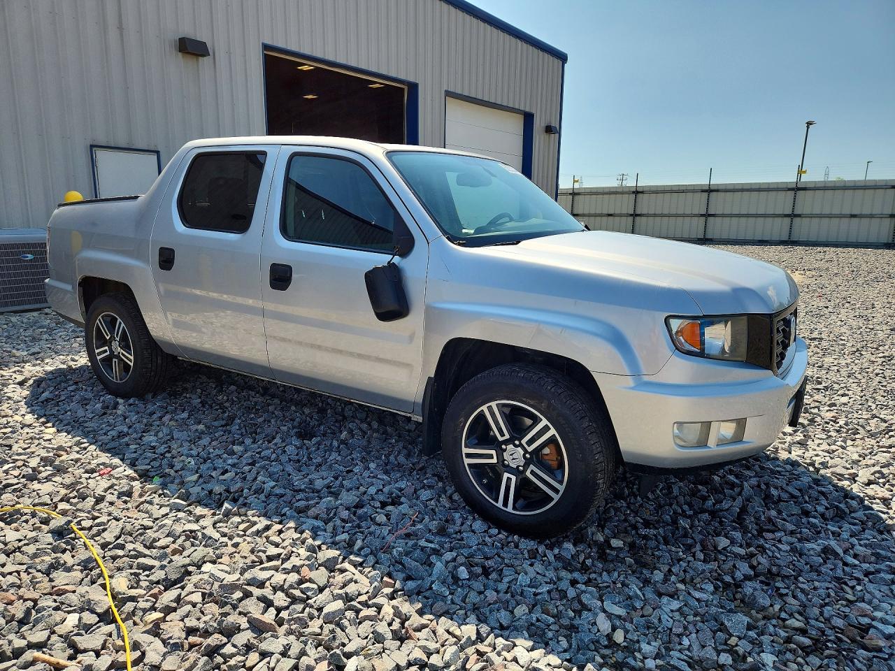 5FPYK1F76DB009629 · 2013 HONDA RIDGELINE · 4/13