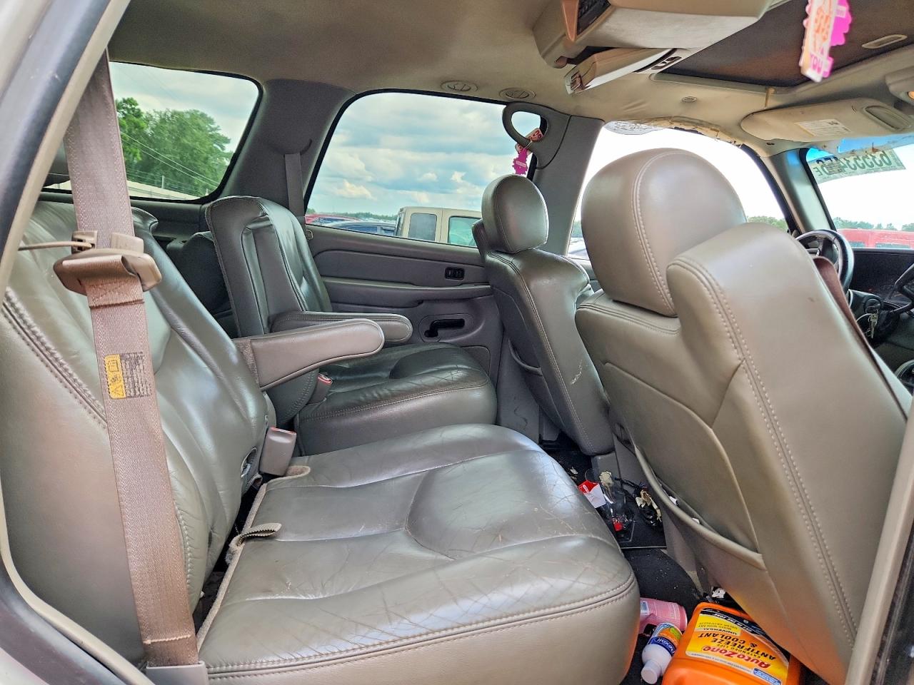 1GNEK13T44R220147 · 2004 CHEVROLET TAHOE · 11/13