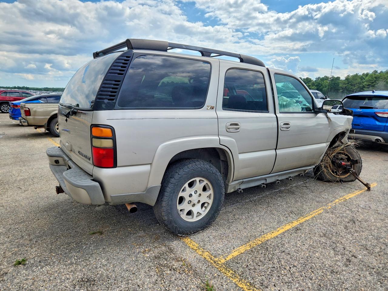 1GNEK13T44R220147 · 2004 CHEVROLET TAHOE · 3/13