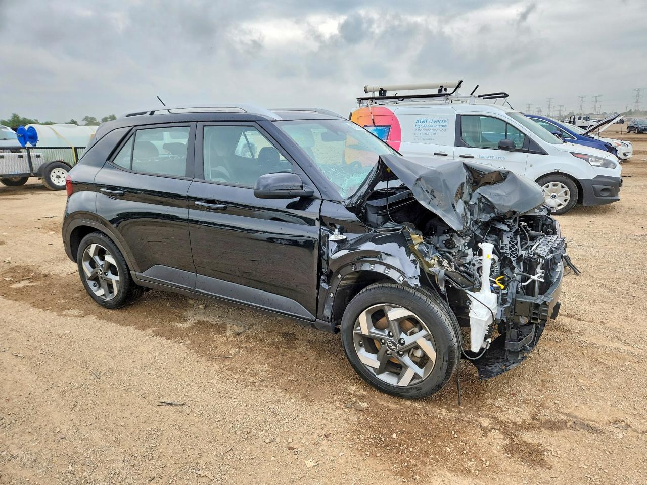 KMHRC8A37RU292883 · 2024 HYUNDAI VENUE · 4/13