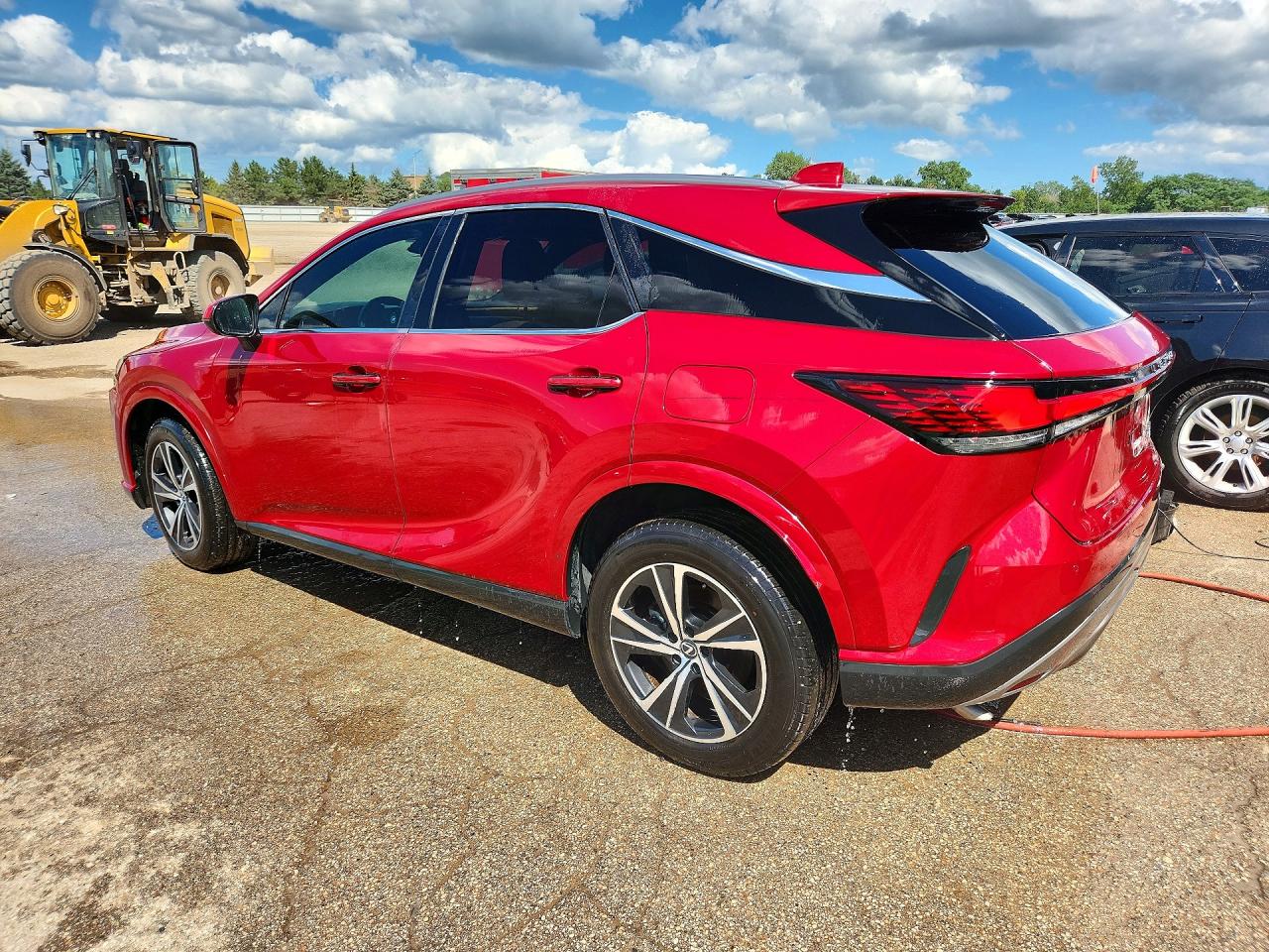 2T2BBMCA3RC039923 · 2024 LEXUS RX 350H · 2/14