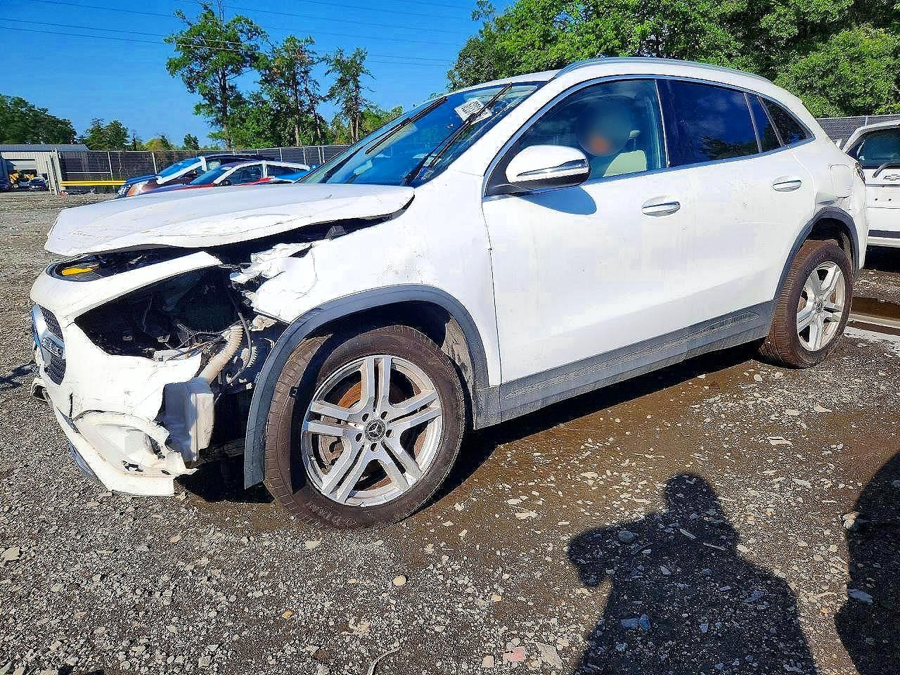 W1N4N4HB2MJ215405 · 2021 MERCEDES-BENZ GLA