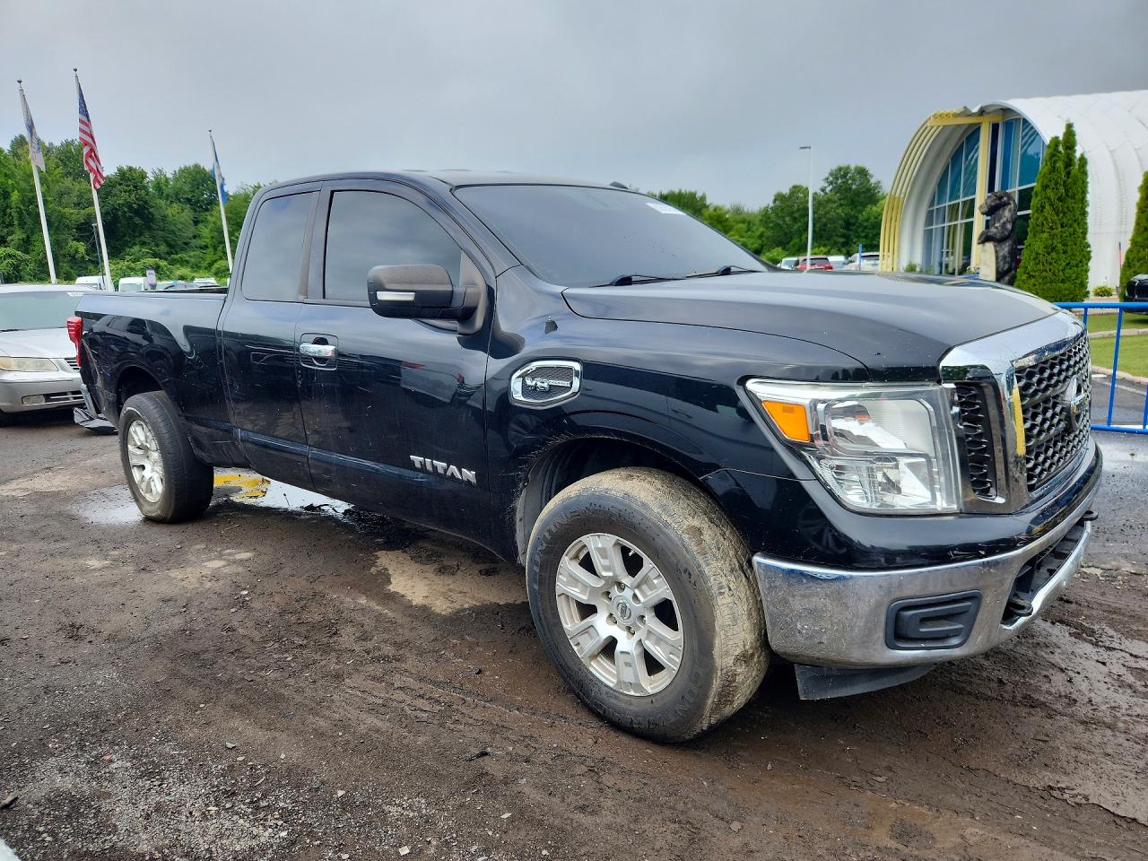 1N6AA1C82HN554077 · 2017 NISSAN TITAN · 4/12