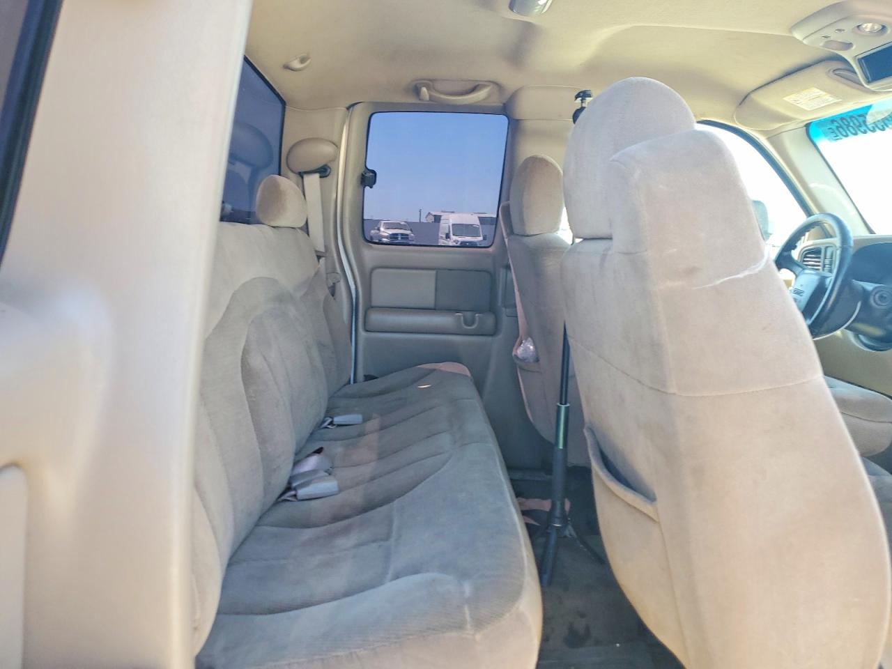 1GTHK29U12E264980 · 2002 GMC SIERRA · 10/13