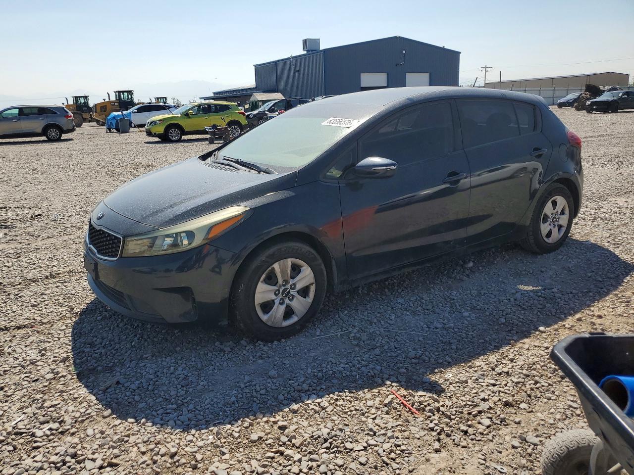 2017 KIA FORTE5