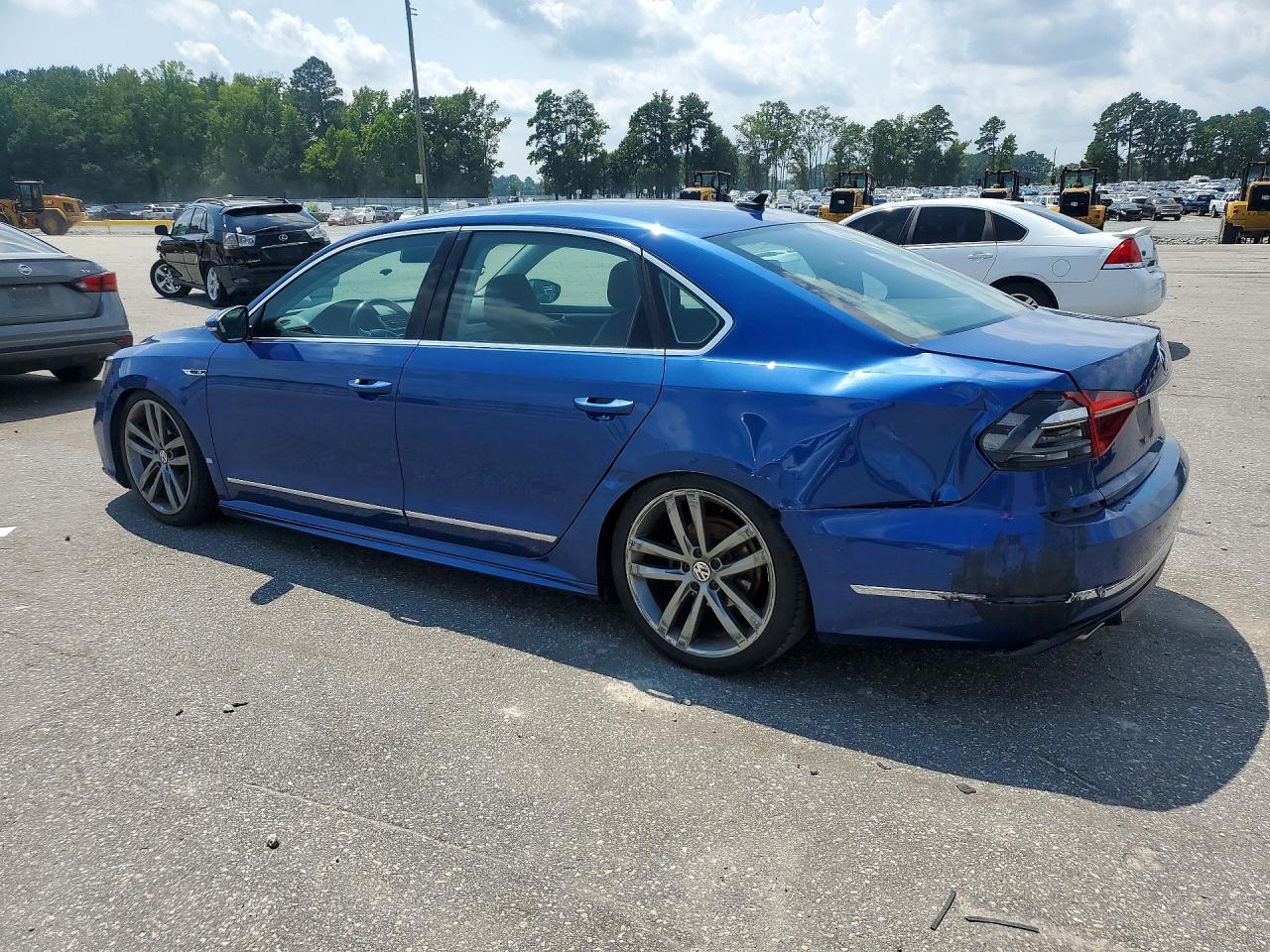 1VWDT7A38HC017307 · 2017 VOLKSWAGEN PASSAT · 2/12