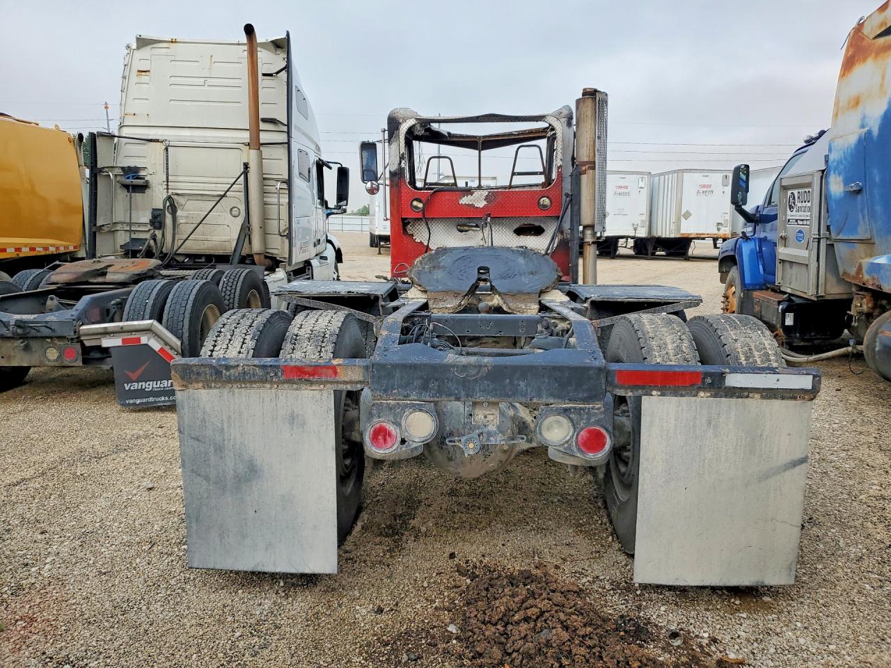 1XPFDU9X4XN477483 · 1999 PETERBILT 378 · 6/12