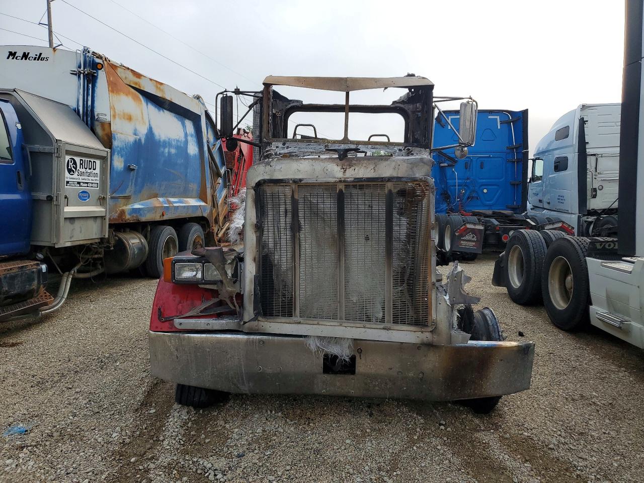 1XPFDU9X4XN477483 · 1999 PETERBILT 378 · 5/12