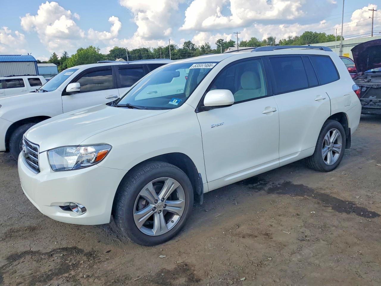 JTEES43A882010945 · 2008 TOYOTA HIGHLANDER