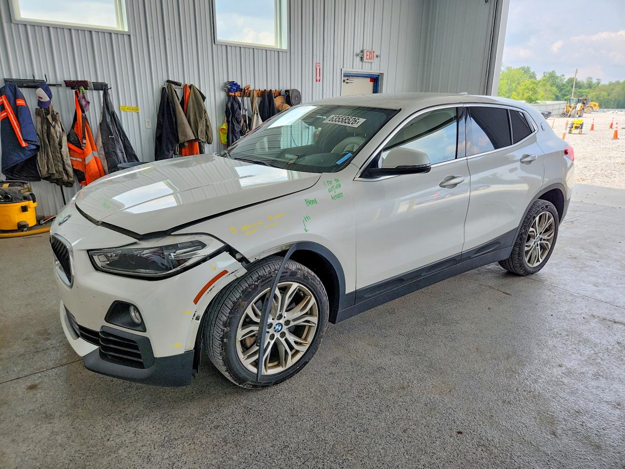WBXYJ3C34JEJ81764 · 2018 BMW X2