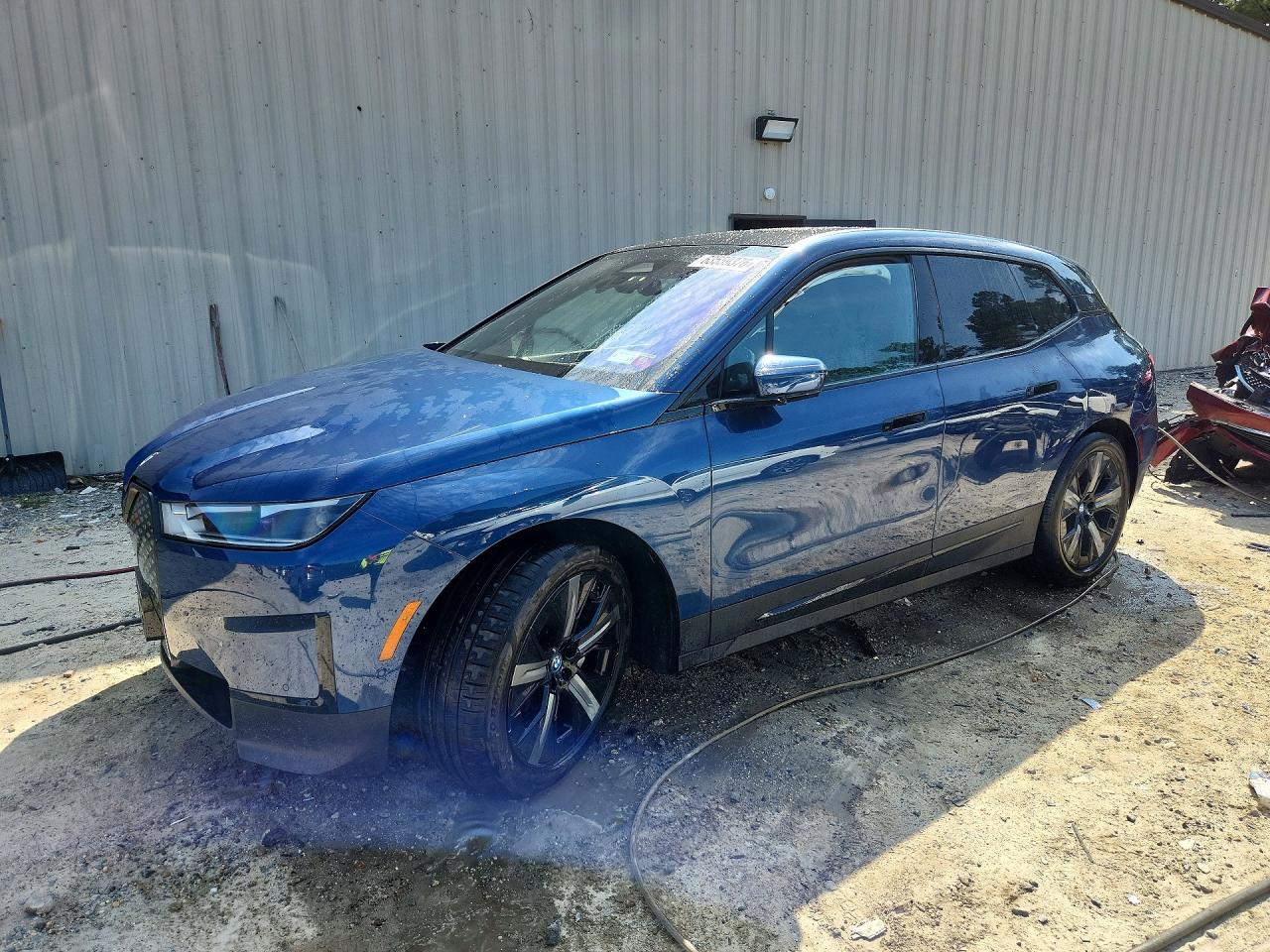 WB523CF08NCJ58208 · 2022 BMW IX